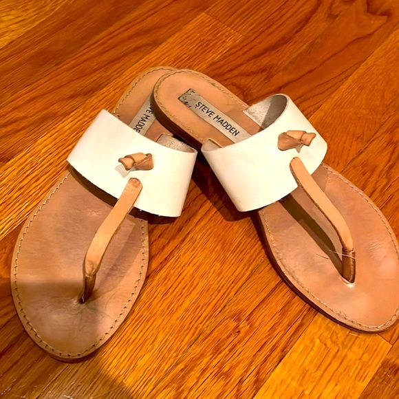 Steve Madden ladies leather and wood flip flops size 8 - Picture 1 of 6